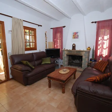 Peaceful In Calonge Spain With Swimming Pool *